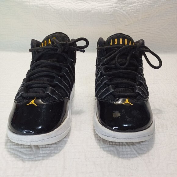 Air Jordan 11 Retro Low Toddler Size 7C Black & Yellow - Picture 3 of 10